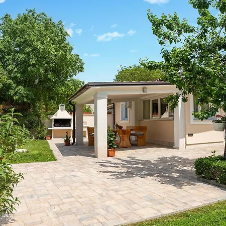 Holiday home Darko